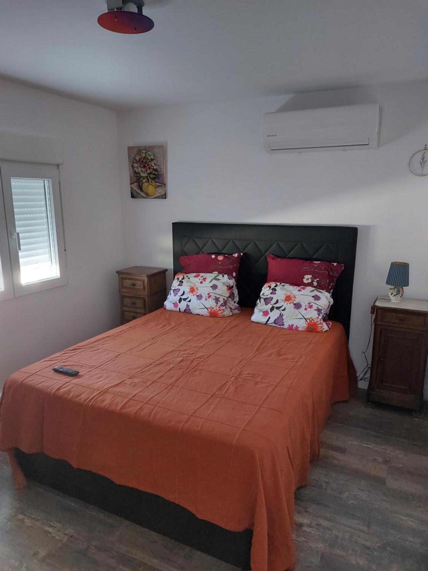 Les Berreries Villa Montroy Bagian luar foto